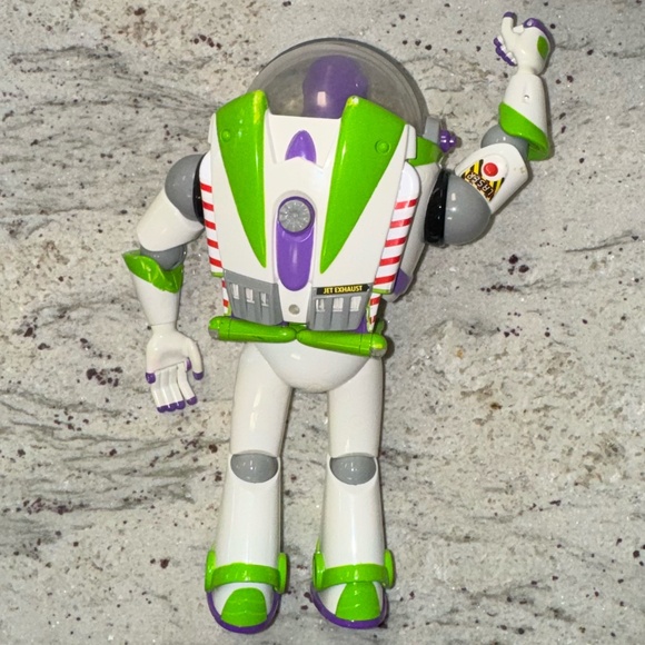 Talking Buzz Lightyear - Picture 5 of 10